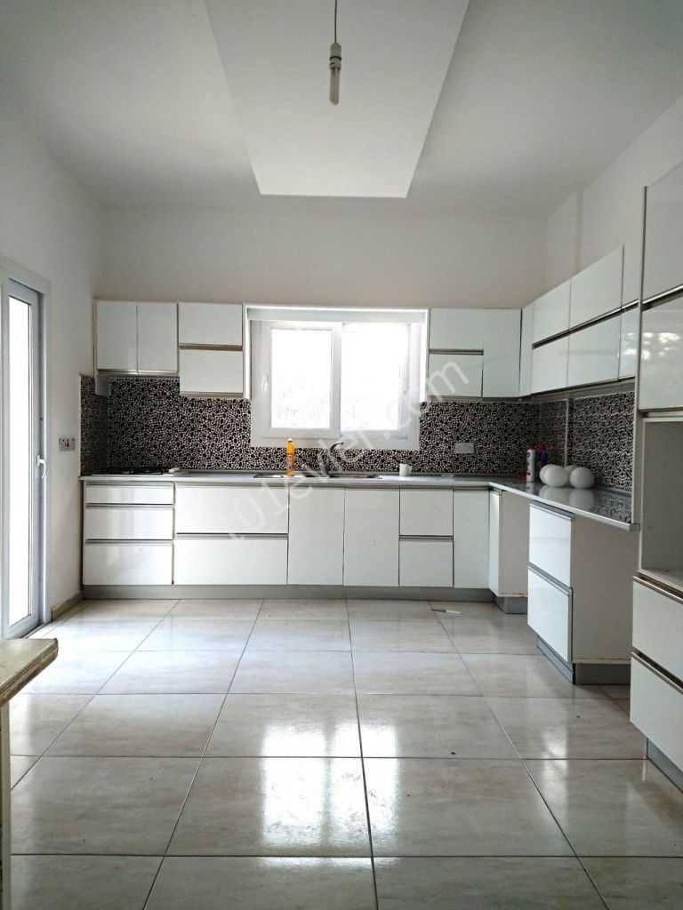 Villa For Sale in Edremit, Kyrenia