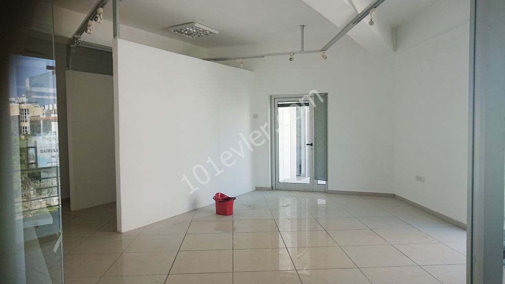 Business To Rent in Girne Merkez, Kyrenia