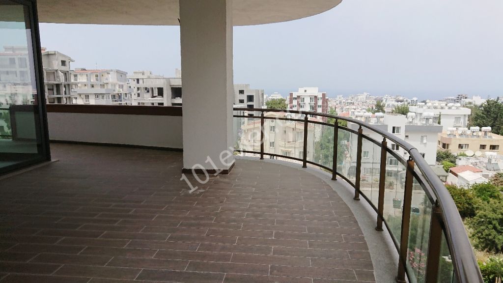 Flat For Sale in Girne Merkez, Kyrenia