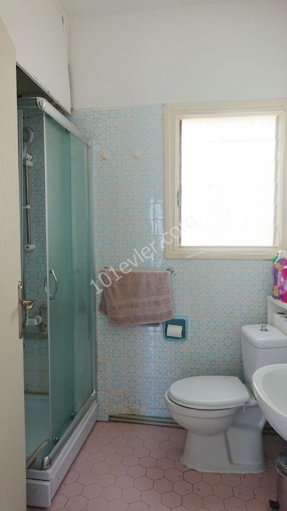 Flat For Sale in Karaoğlanoğlu, Kyrenia