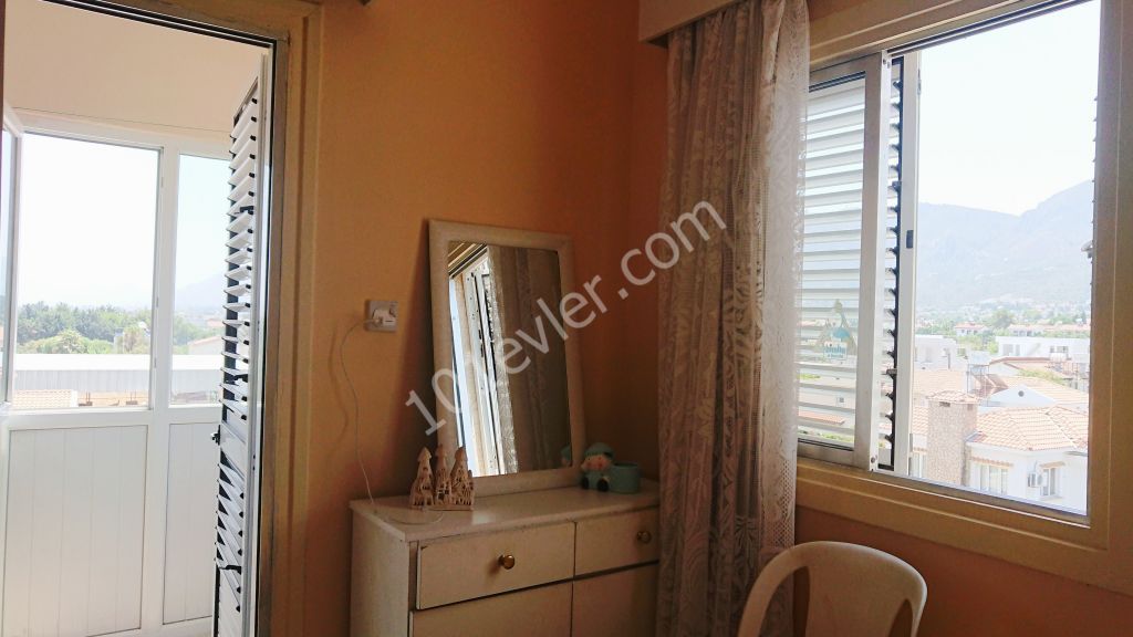 Flat For Sale in Karaoğlanoğlu, Kyrenia