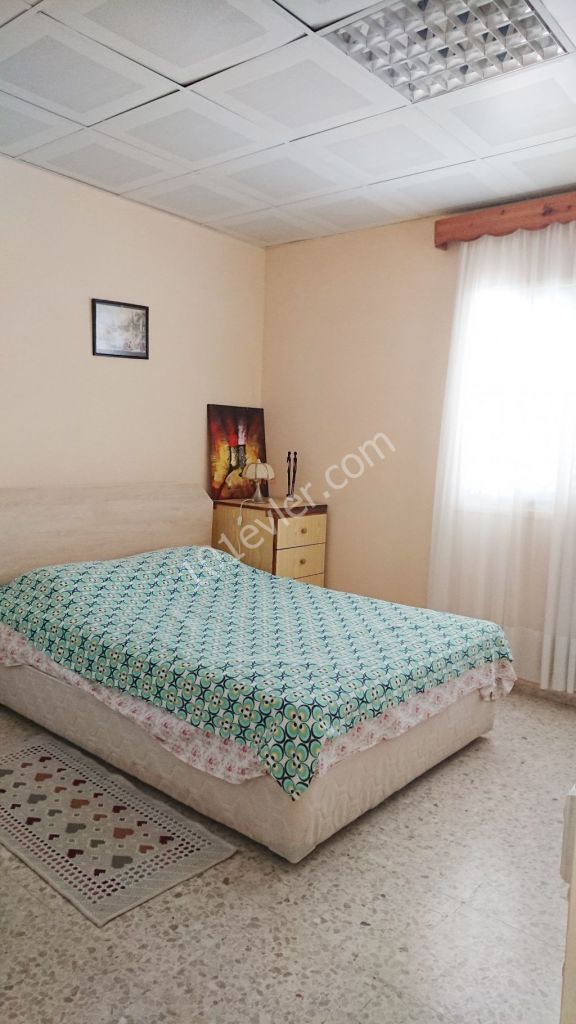 Flat For Sale in Karaoğlanoğlu, Kyrenia