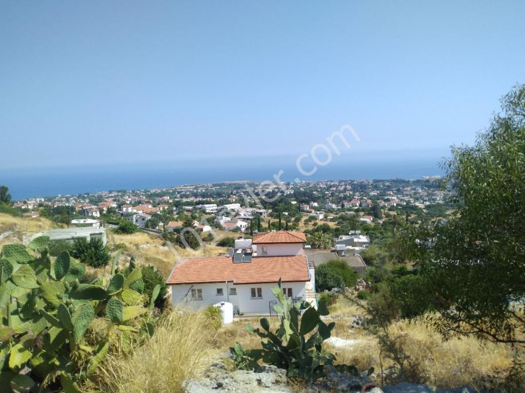 Residential Zoned Plot For Sale in Karşıyaka, Kyrenia