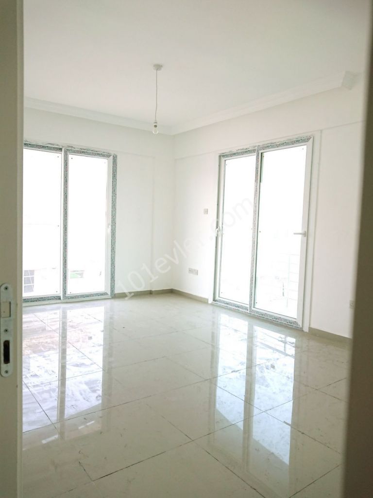 Flat To Rent in Girne Merkez, Kyrenia