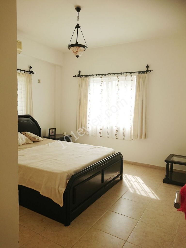 Flat To Rent in Girne Merkez, Kyrenia