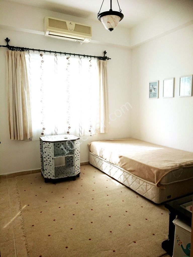 Flat To Rent in Girne Merkez, Kyrenia