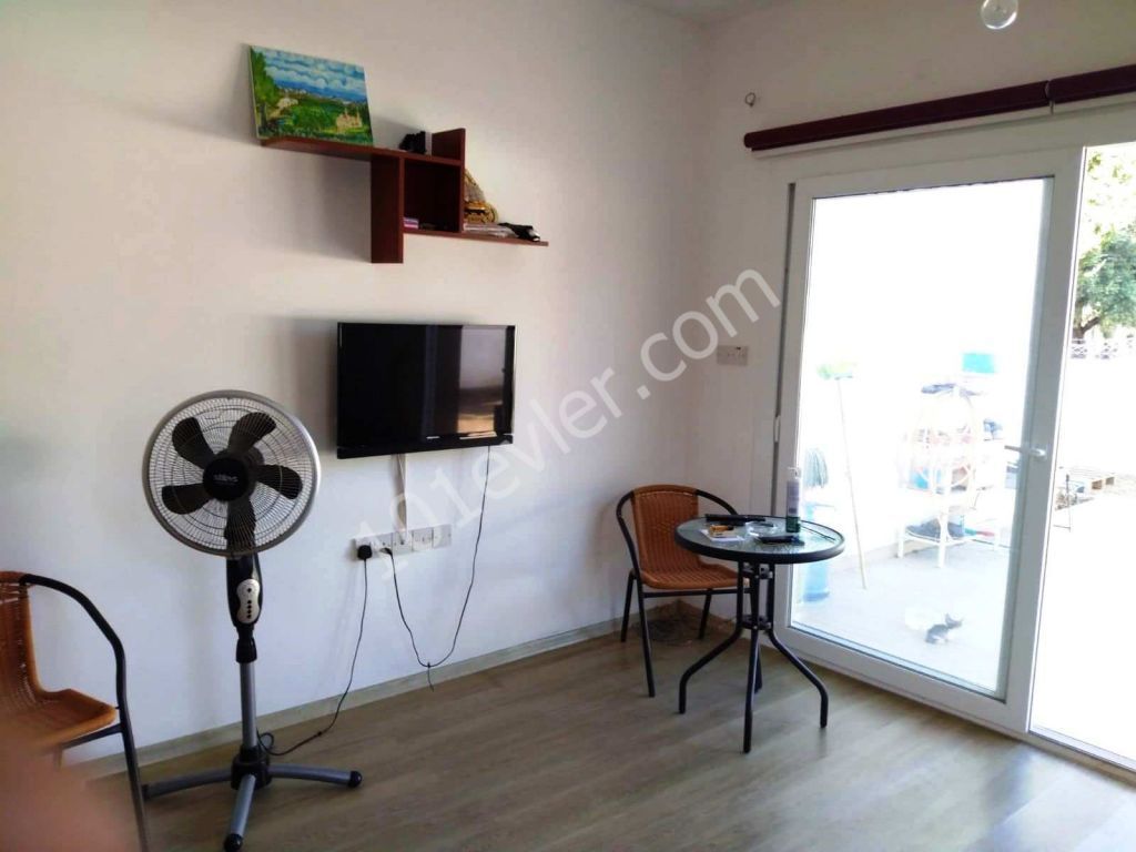 Flat For Sale in Zeytinlik, Kyrenia