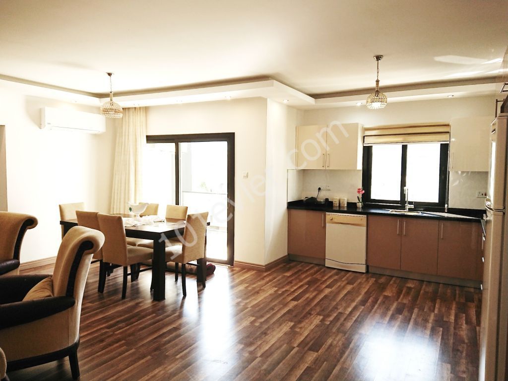 Flat To Rent in Türk Mahallesi, Kyrenia