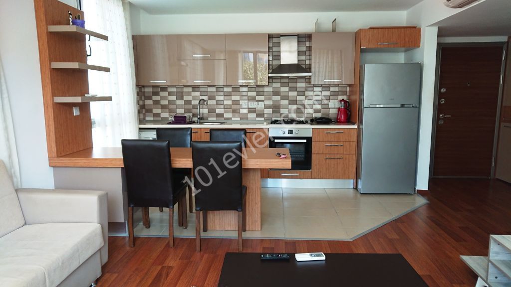 Flat To Rent in Girne Merkez, Kyrenia