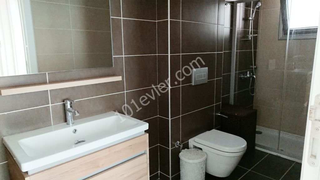 Girne Yeni Liman Bölgesi'nde 7/24 Güvenlikli Rezidansta Lüks 2+1 Kiralık Daire! 