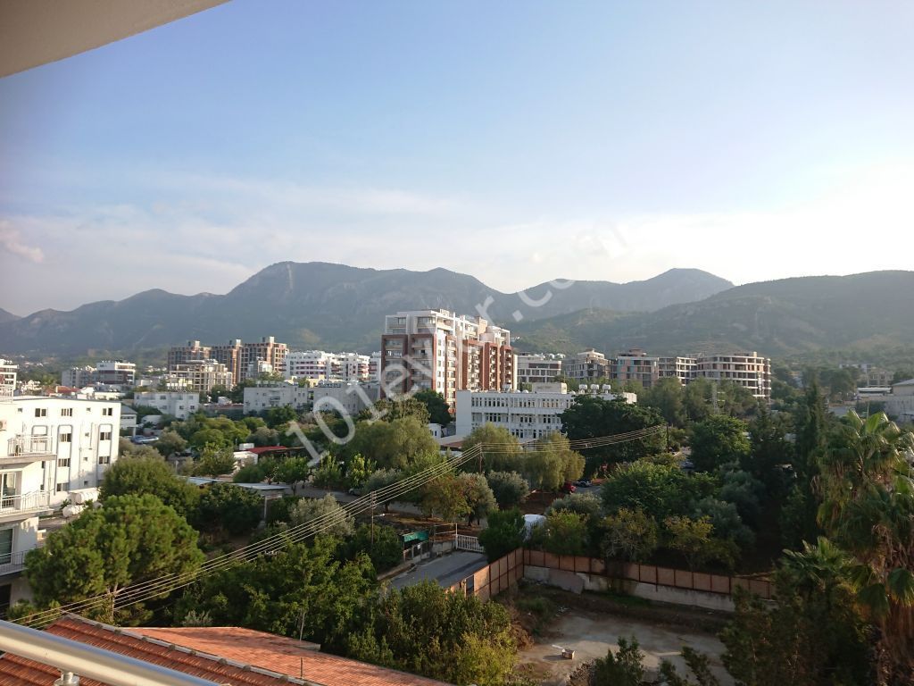 Flat For Sale in Girne Merkez, Kyrenia