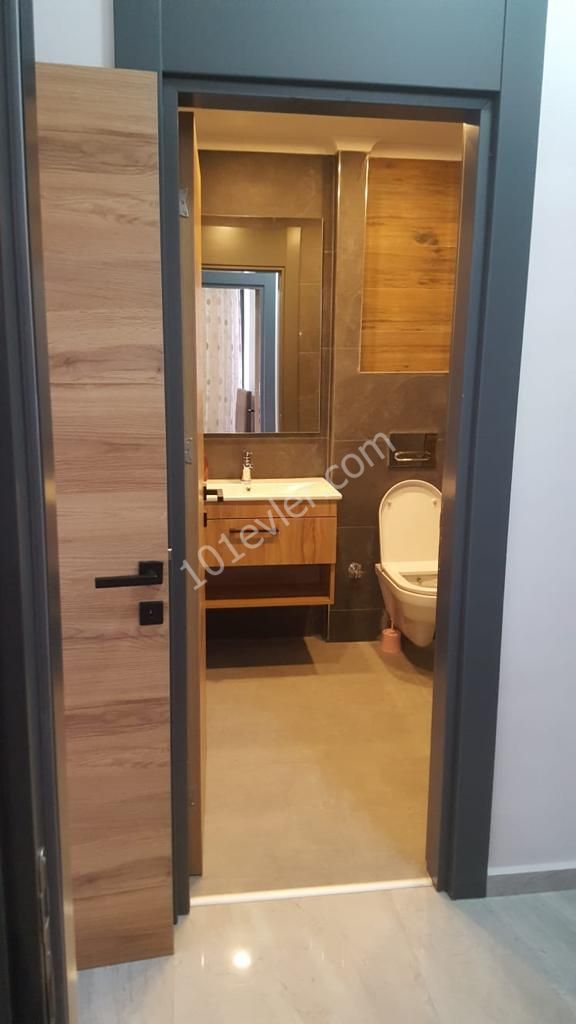 Ortak Havuzlu Lüks Site Diamond Park'ta 3+1 Full Eşyalı Daire