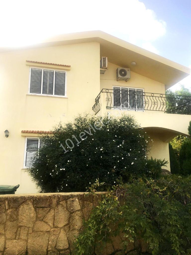 Villa For Sale in Çatalköy, Kyrenia