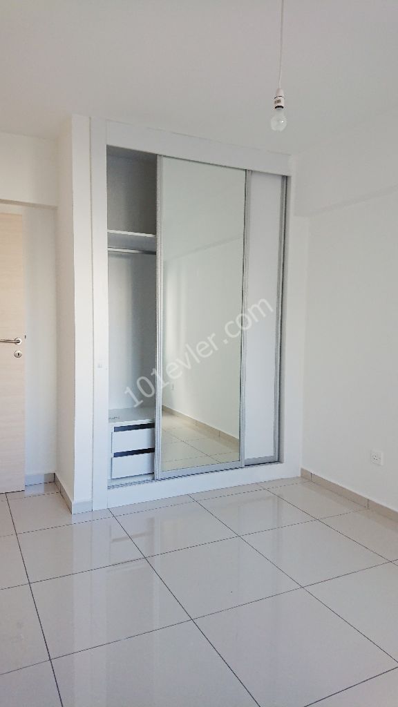 Flat To Rent in Girne Merkez, Kyrenia