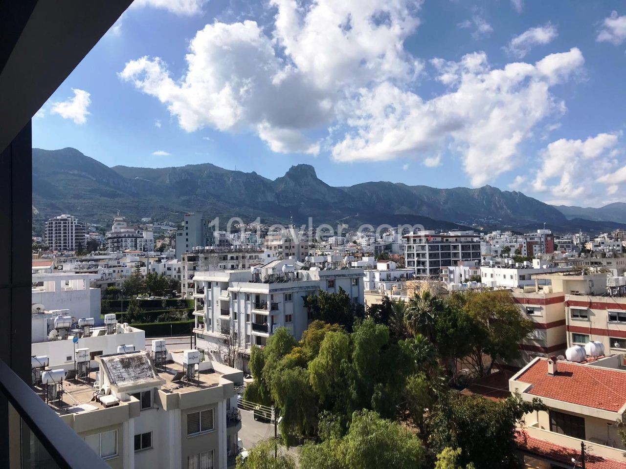 Flat To Rent in Girne Merkez, Kyrenia