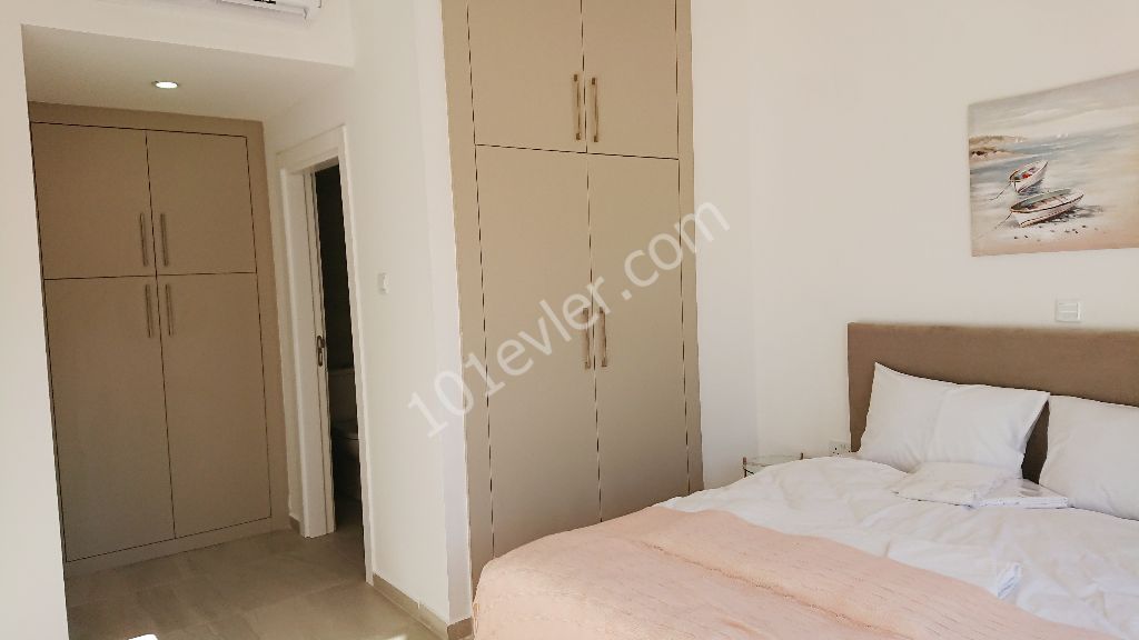 Flat To Rent in Zeytinlik, Kyrenia