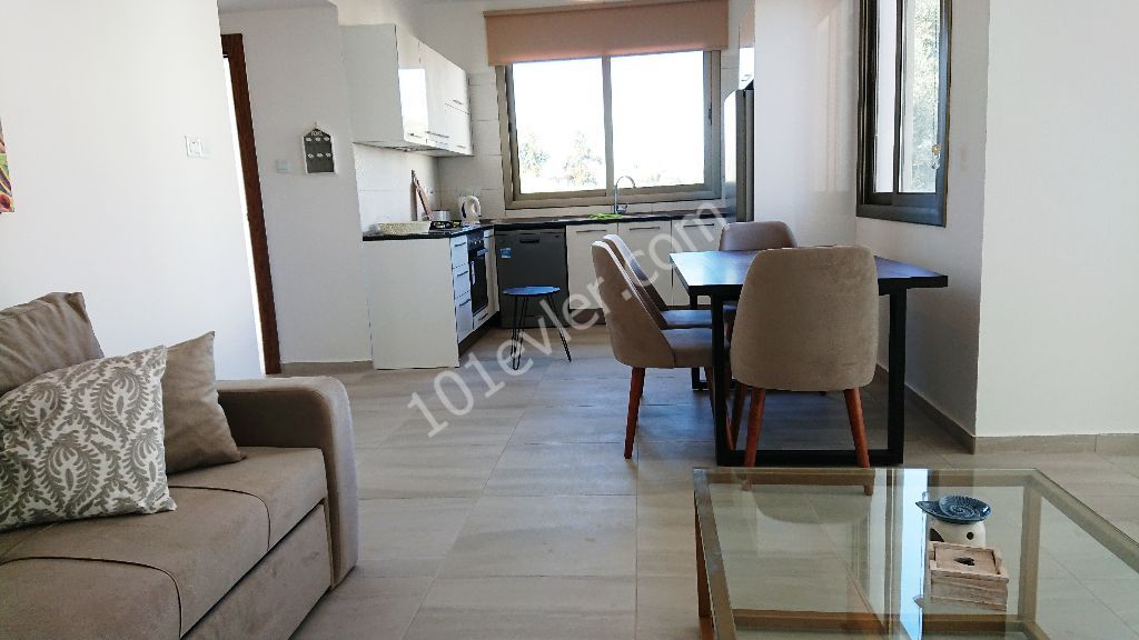 Flat To Rent in Zeytinlik, Kyrenia