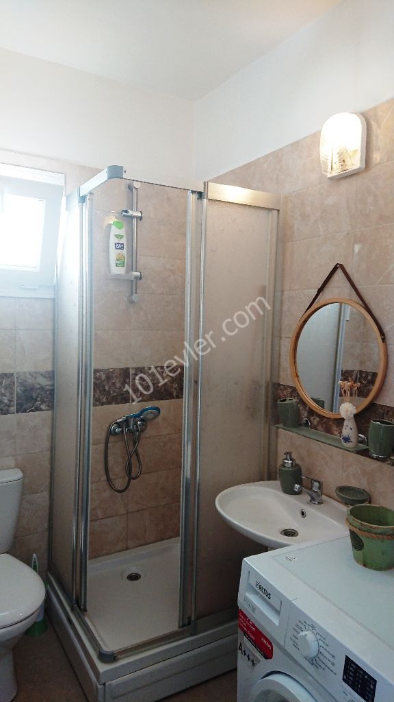 Flat To Rent in Girne Merkez, Kyrenia