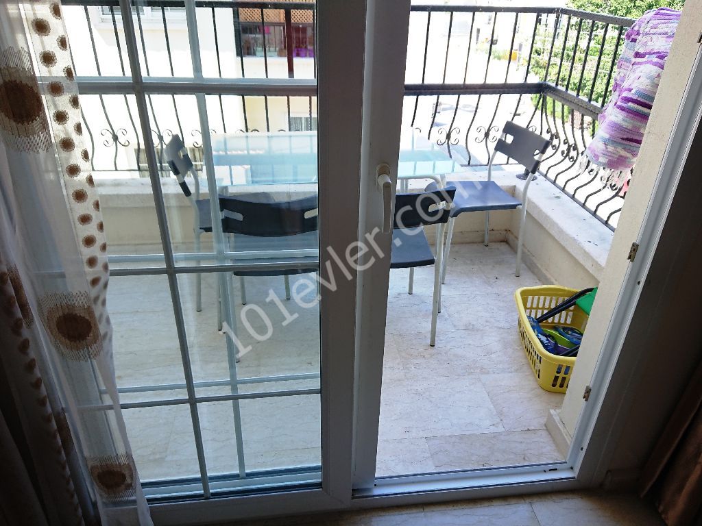 Flat To Rent in Girne Merkez, Kyrenia