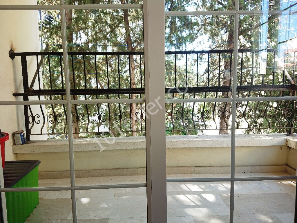 Flat To Rent in Girne Merkez, Kyrenia