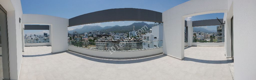 Penthouse Kaufen in Girne Merkez, Kyrenia