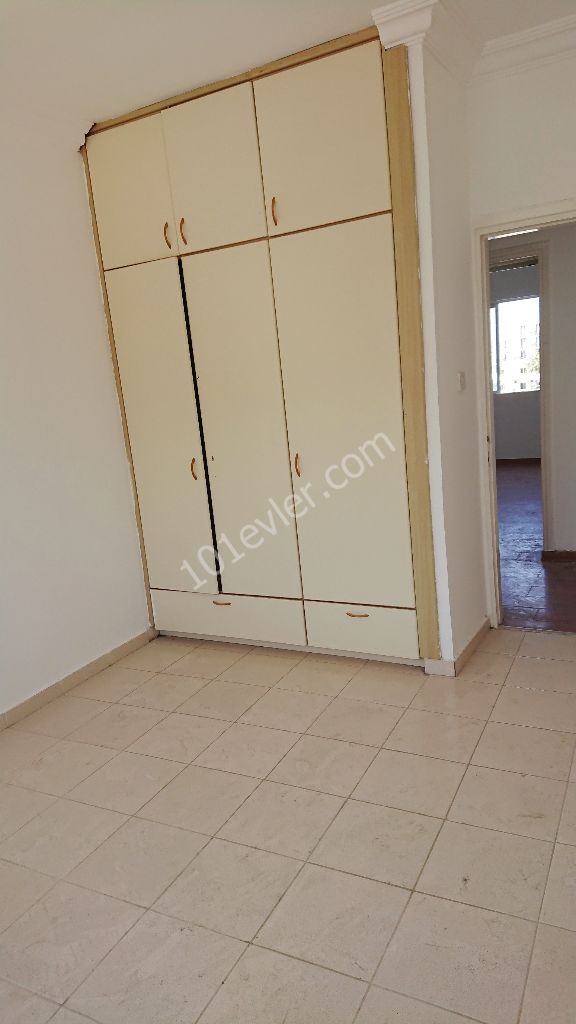 Flat For Sale in Girne Merkez, Kyrenia