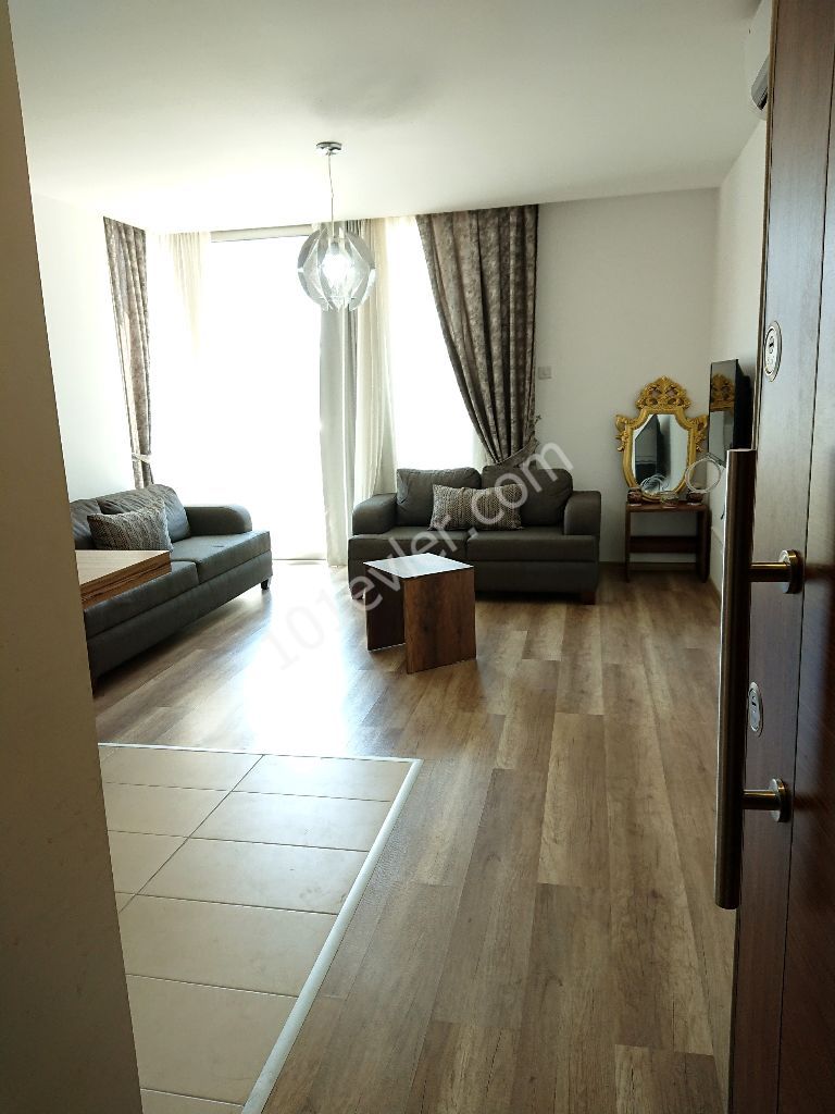 Flat To Rent in Girne Merkez, Kyrenia