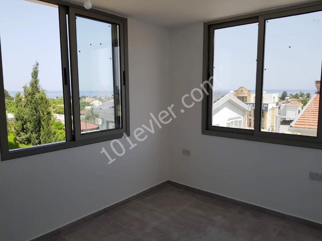 2 1 + 1 Apartments for sale in Zeytinlik, a 1-minute walk from the main road! ** 