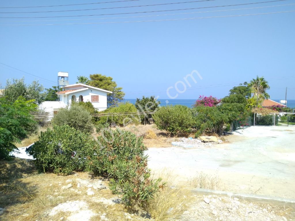 Villa For Sale in Alsancak, Kyrenia