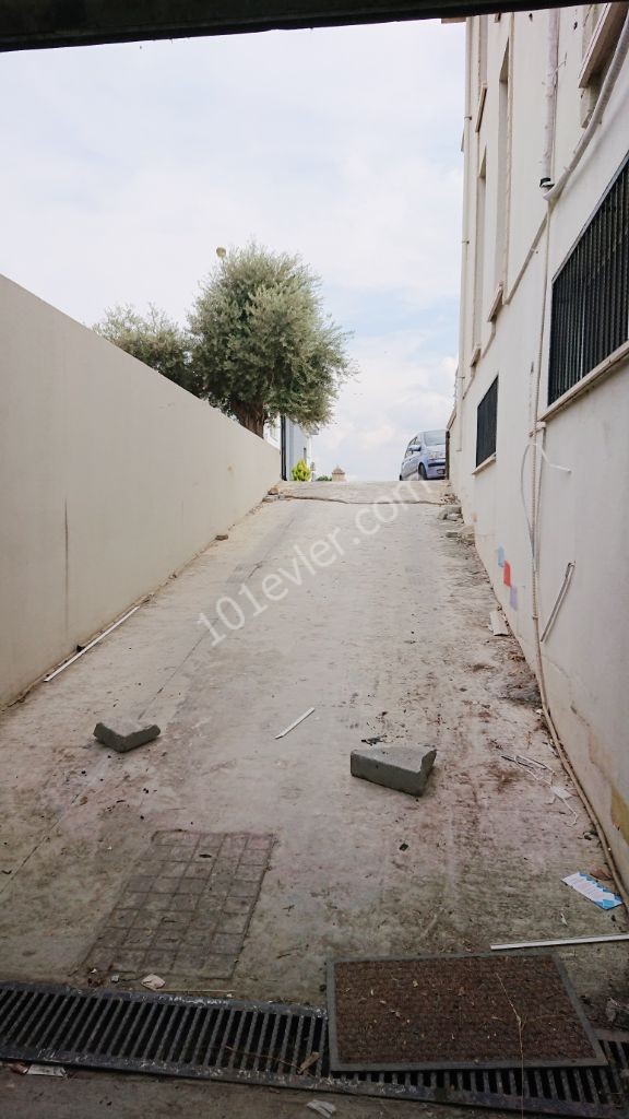 Warehouse To Rent in Karakum, Kyrenia