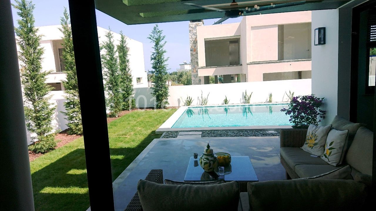 Sehr private 3+1 Villen mit Pool/Ohne Pool in Kyrenia Zeytinlik 240.000 Stg. Startpreise! ** 