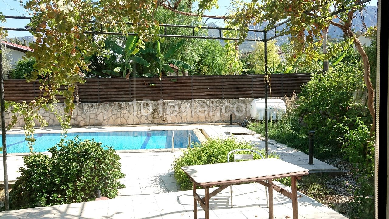 A Villa for Sale with a 3 + 1 Communal Pool with a Well-groomed Mountain Sea View in Edremit! ** 