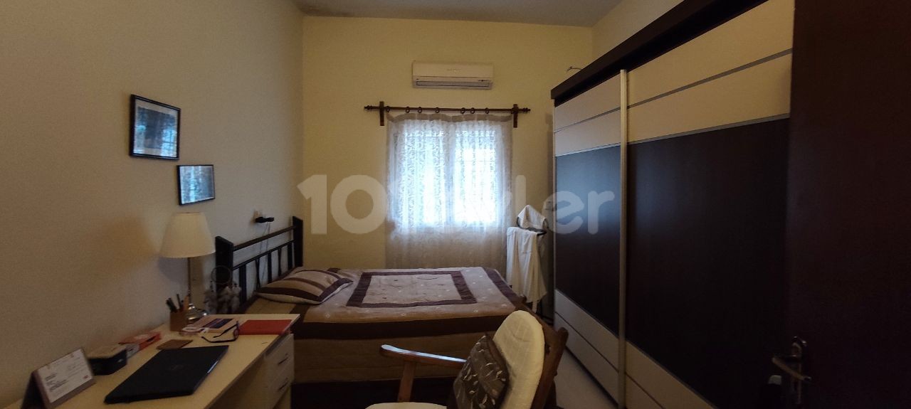 Detached House For Sale in Küçük Kaymaklı, Nicosia