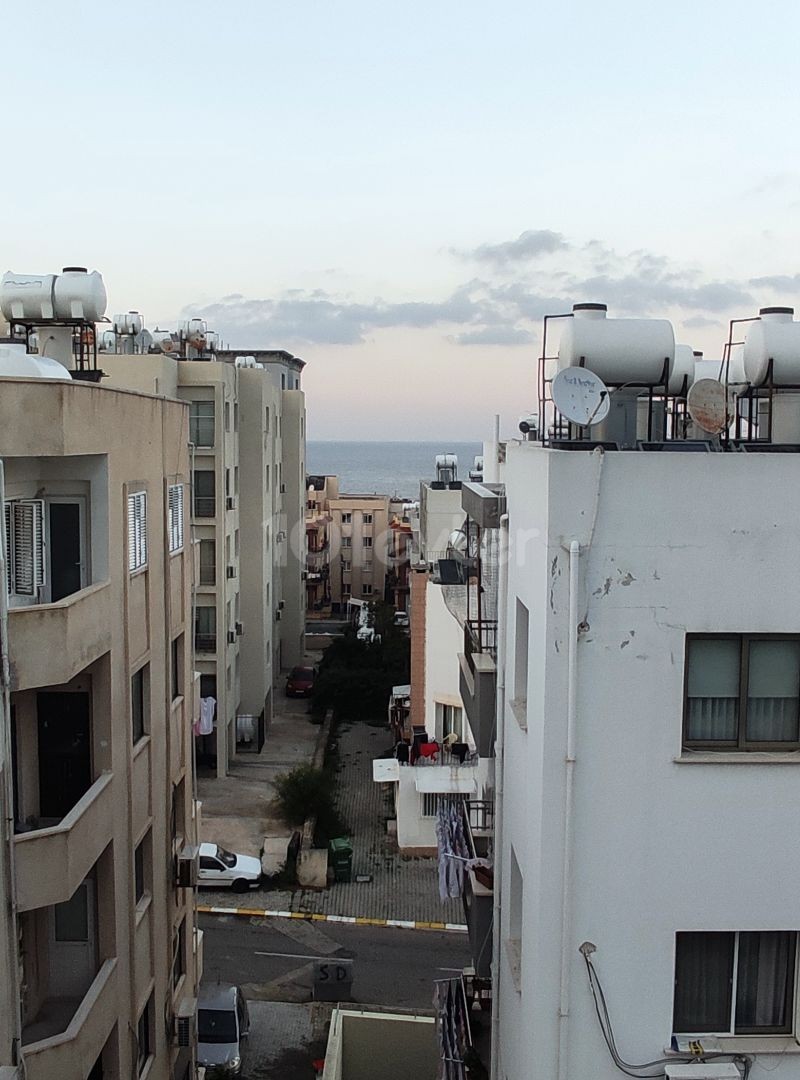 Flat For Sale in Girne Merkez, Kyrenia