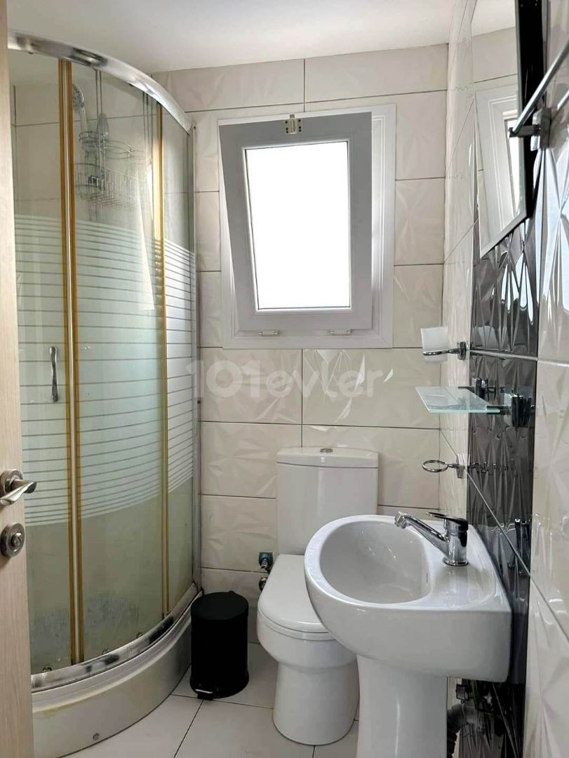 Lefkoşa Devpa Market Bölgesi Kiralık Penthouse