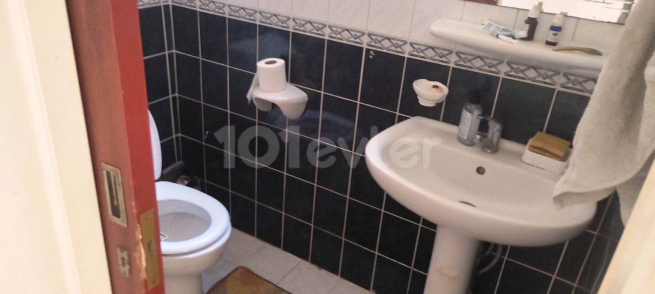 Flat For Sale in Girne Merkez, Kyrenia