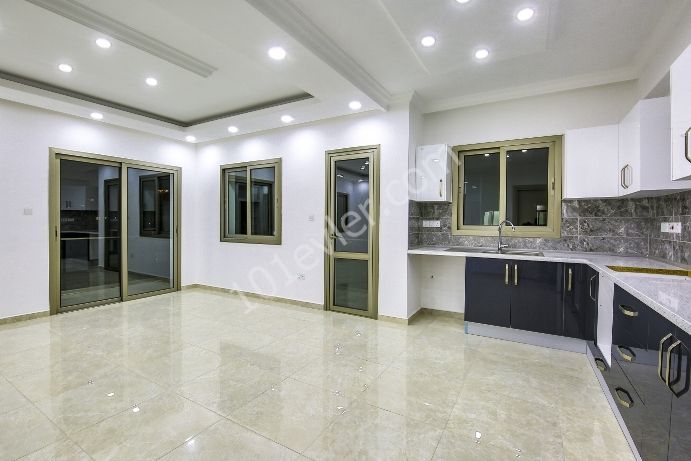 Flat For Sale in Girne Merkez, Kyrenia