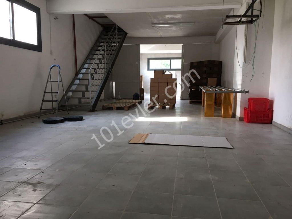 Ozanköy - Çatalköy Anayol Üzeri Bodrum Katta RAMPALI Pencereli Bakımlı 100m2 depo Kiralıktır