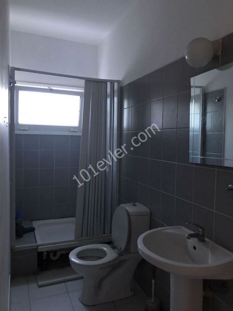 Flat To Rent in Girne Merkez, Kyrenia