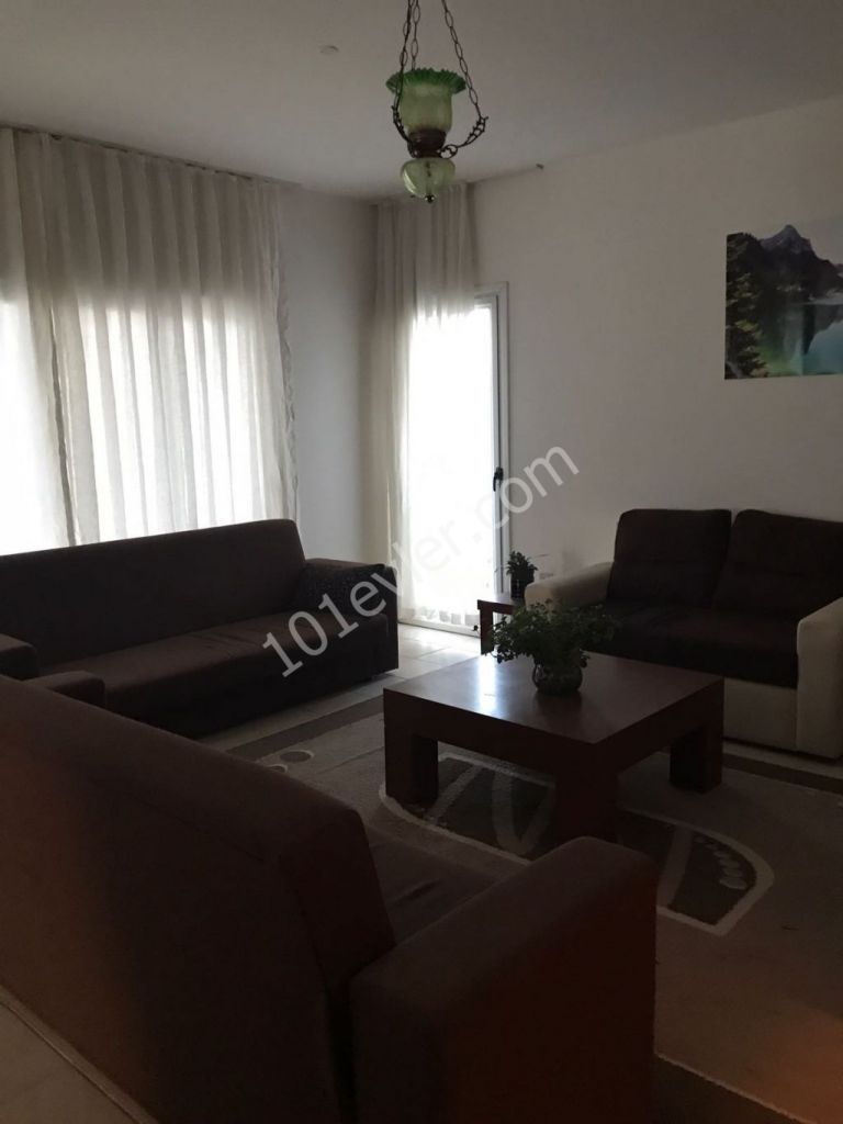 Flat To Rent in Girne Merkez, Kyrenia