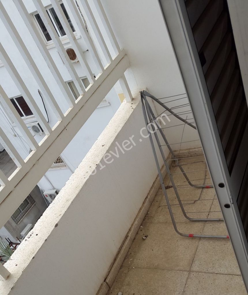 Flat To Rent in Köşklüçiftlik, Nicosia