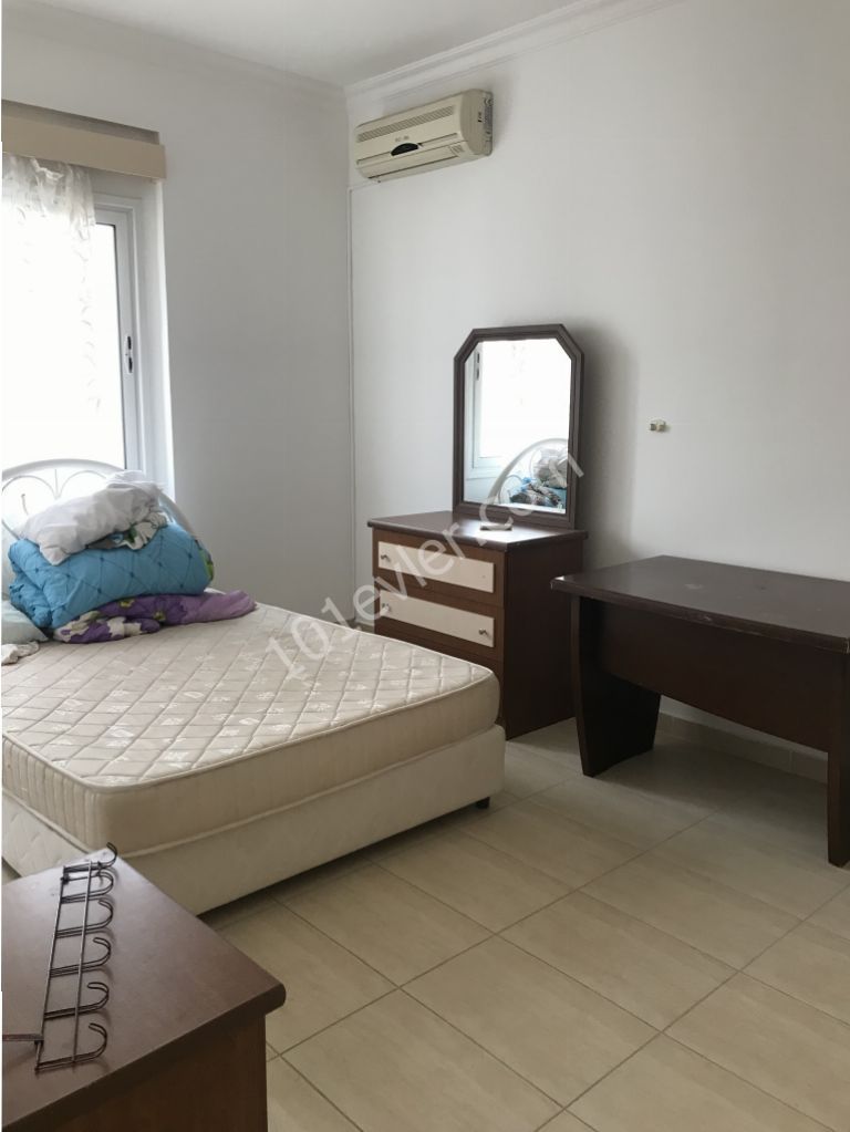 Flat For Sale in Yenişehir, Nicosia