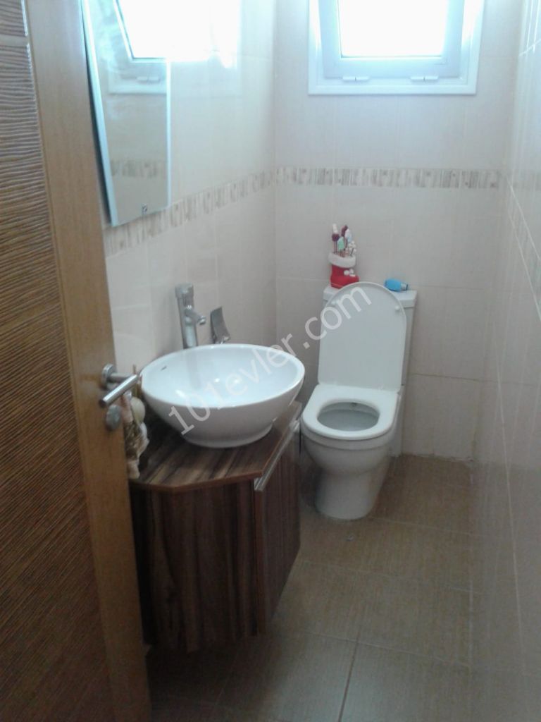 Penthouse For Sale in Yenişehir, Nicosia