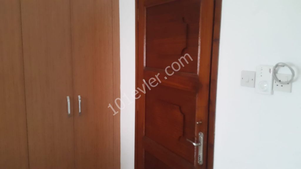 Flat To Rent in Köşklüçiftlik, Nicosia