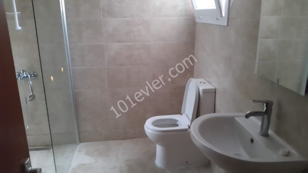 Flat To Rent in Köşklüçiftlik, Nicosia