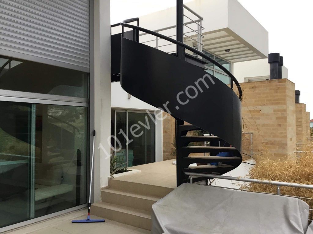 2+1 Duplex (220 m2) Penthouse with Full Luxury Furniture, Inventor Air Conditioning WITH Shared POOL in Kyrenia PAID VAT- TRANSFORMER ! ** 