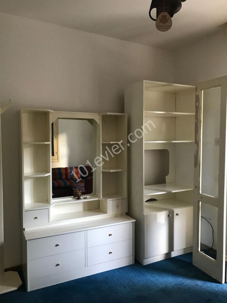 Flat To Rent in Köşklüçiftlik, Nicosia