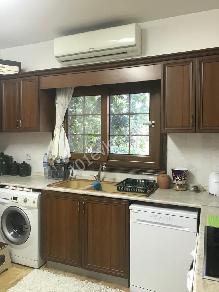 Detached House For Sale in Gönyeli, Nicosia