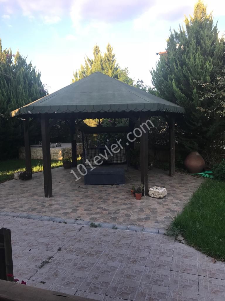 Detached House For Sale in Gönyeli, Nicosia