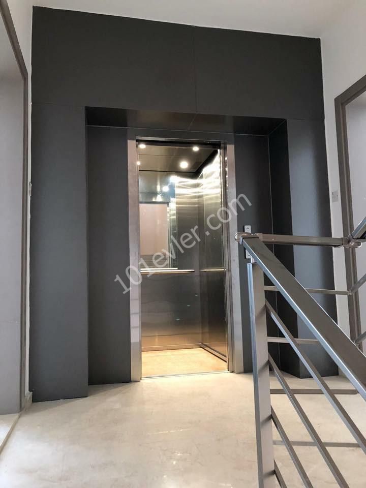 Türk Tapulu Lefkoşa/ Kızılbaş'ta 90 m2   ŞOK  KAMPANYA HERŞEY  DAHİL SADECE  54900 GBP ! Son  Daire